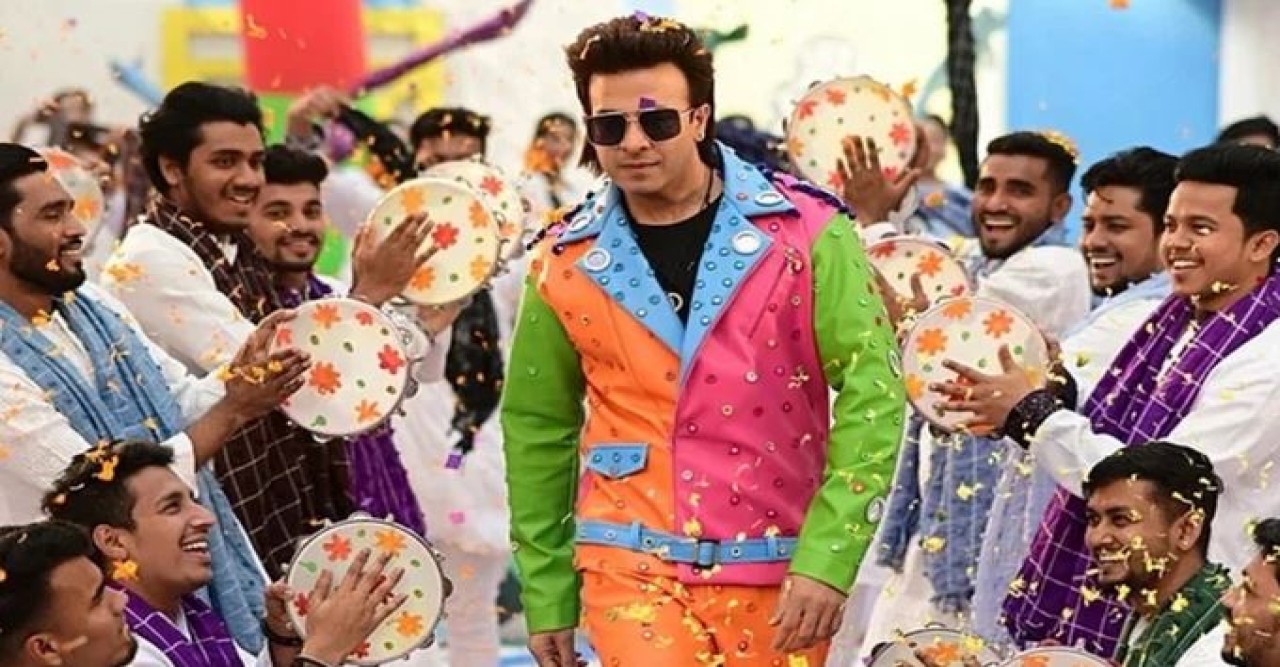 শতাধিক শিল্পী নিয়ে এফডিসিতে ‘রাজকুমার’র গানের শুটিং