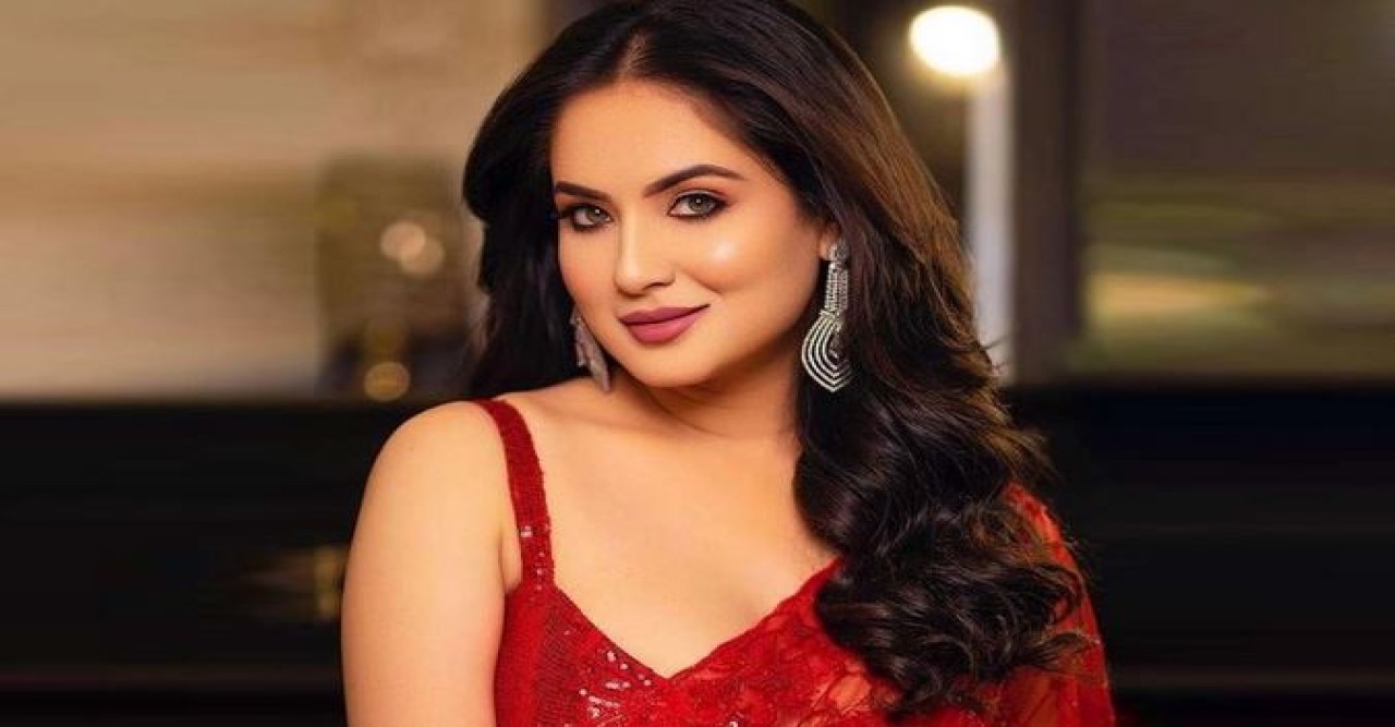 বাড়িতে আগুন, প্রাণে বাঁচলেন অভিনেত্রী পূজা