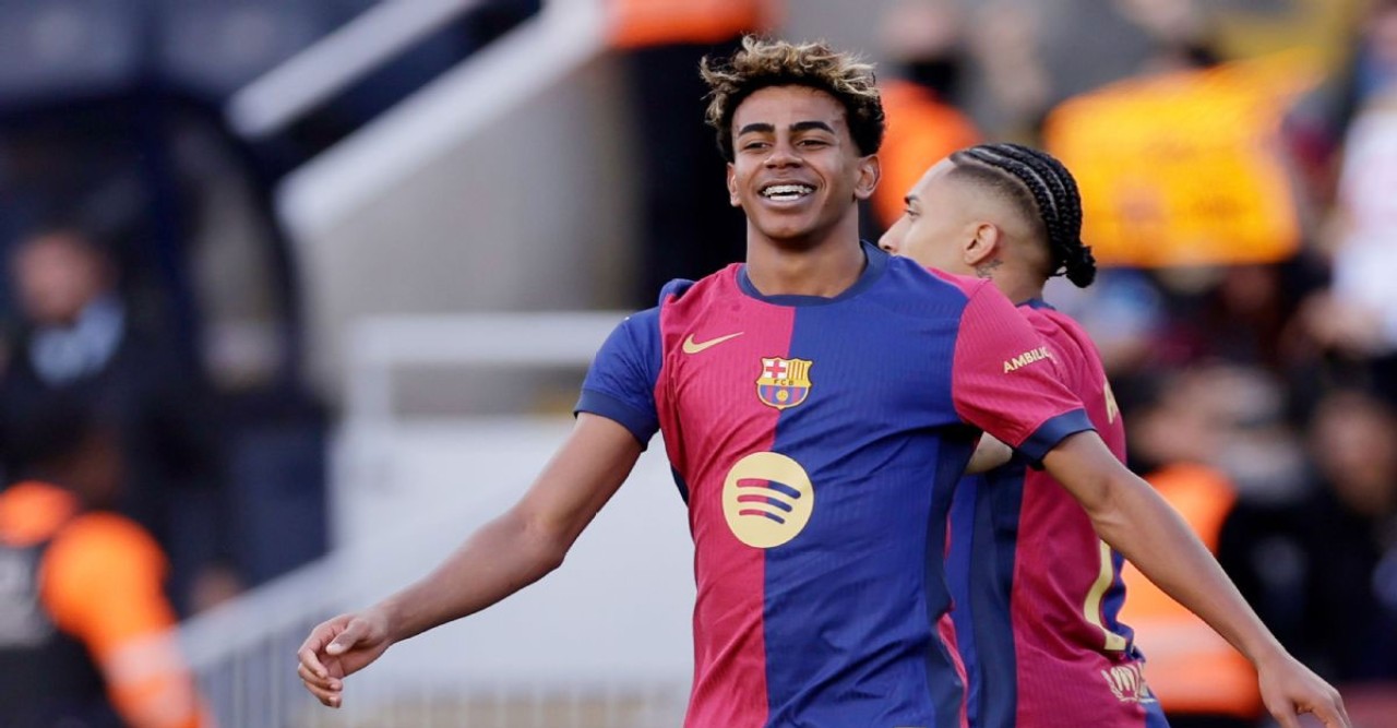 ব্যালন ডি’অর দৌড়ে আরও এগিয়ে ইয়ামাল, বার্সার জয় ৫-০ গোলে
