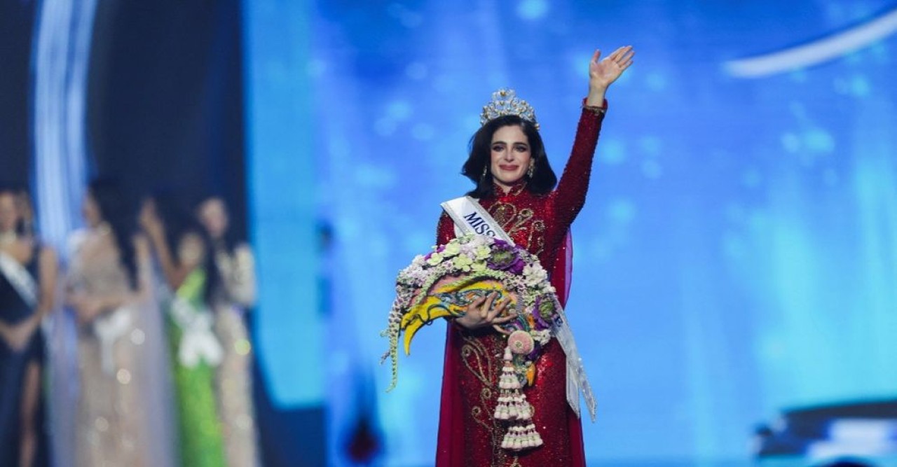 নতুন ‘মিস ইউনভার্স’ কে এই ফাতিমা