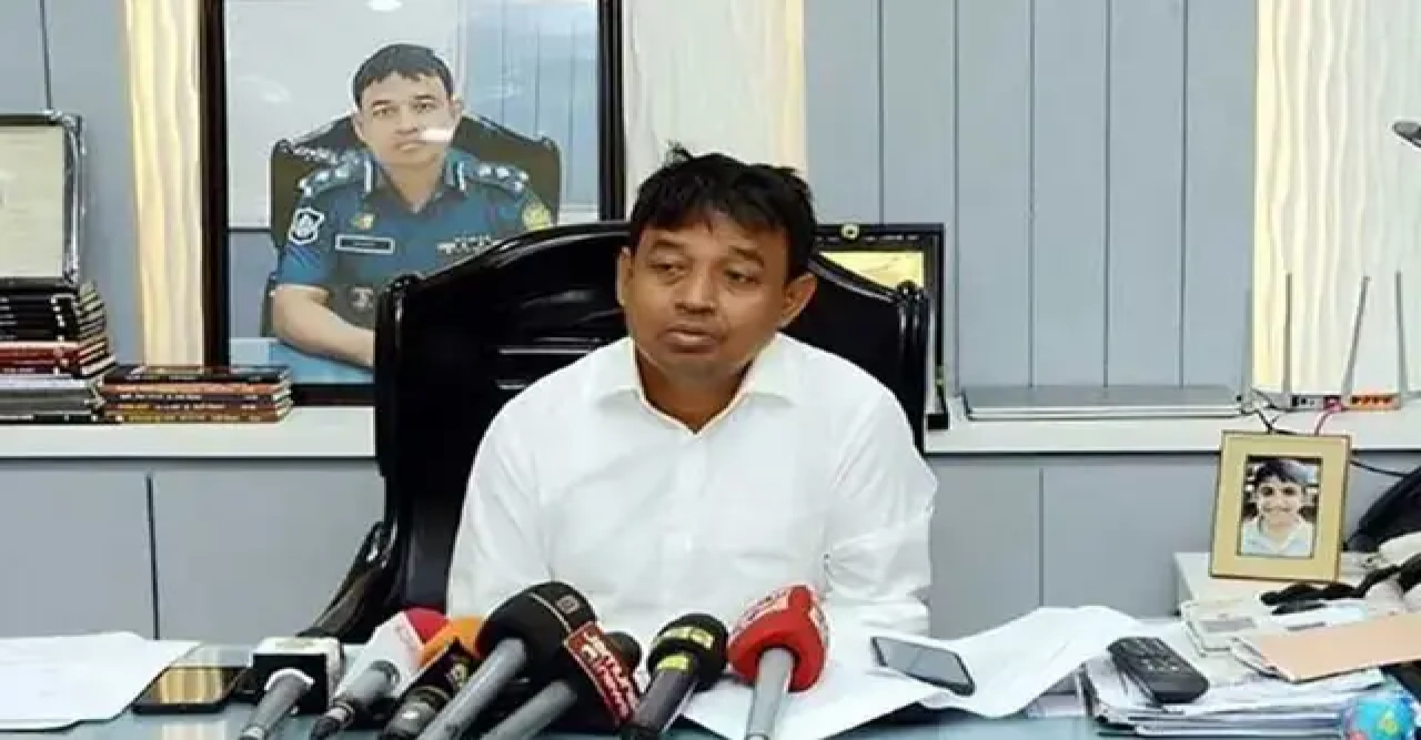 আর্থিকখাত নিয়ে গুজব ছড়াচ্ছে জামায়াত-শিবির : ডিবি