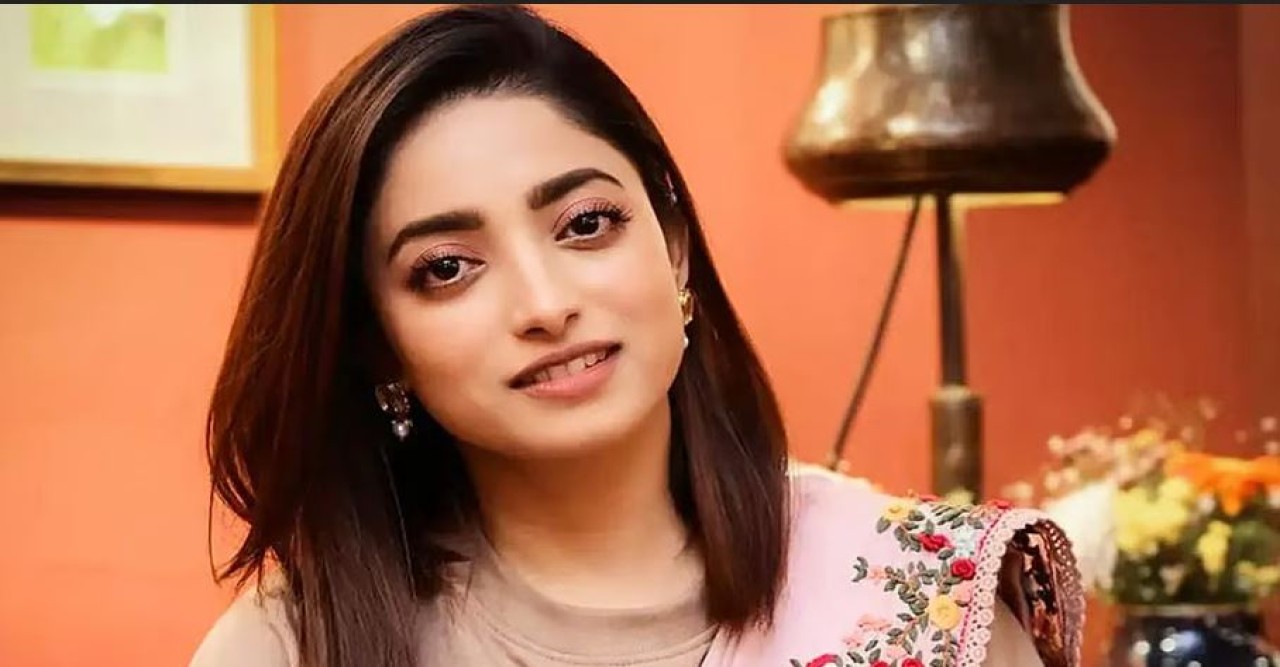 ‘আমরা সবাই কোনো না কোনোভাবে রাজনীতির শিকার’