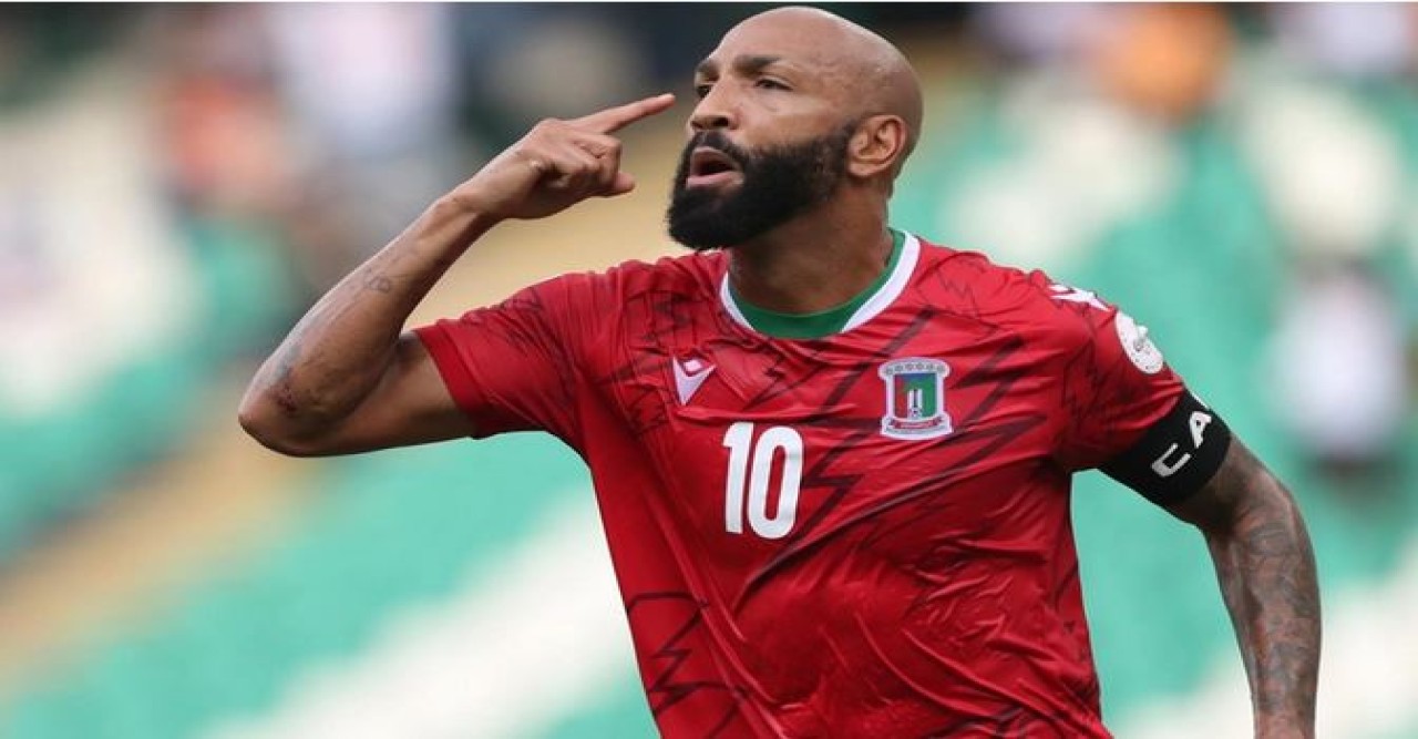 ‘স্প্যানিশ’ এনসুয়ে মাতাচ্ছেন আফ্রিকা