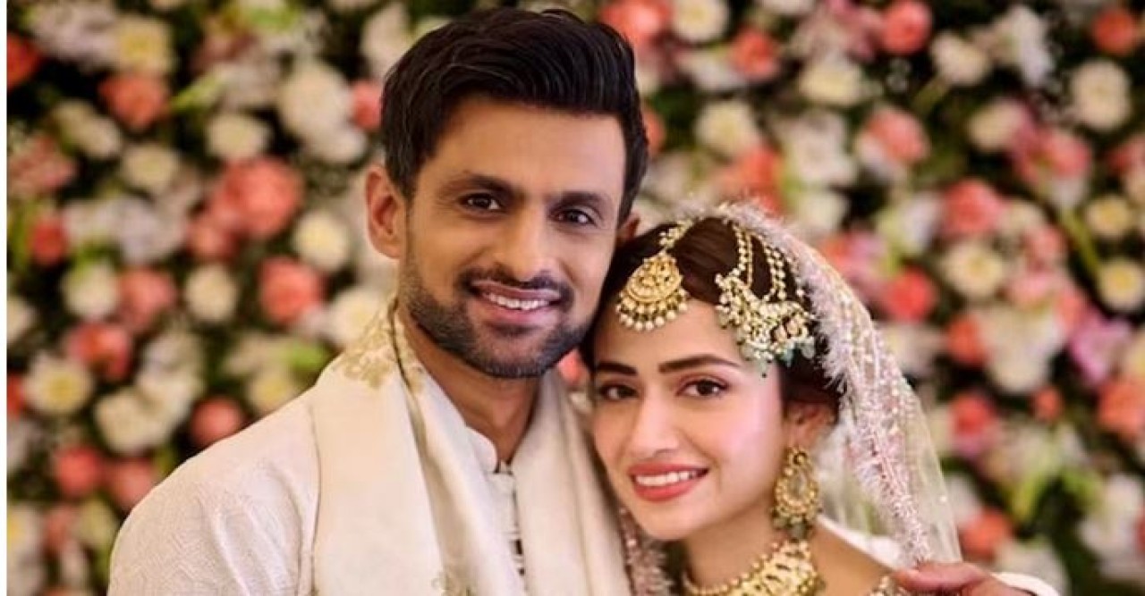 শোয়েব মালিক খেলছেন ঢাকায়, সামাজিক মাধ্যমে ভাইরাল তাঁর নতুন বিয়ের ছবি