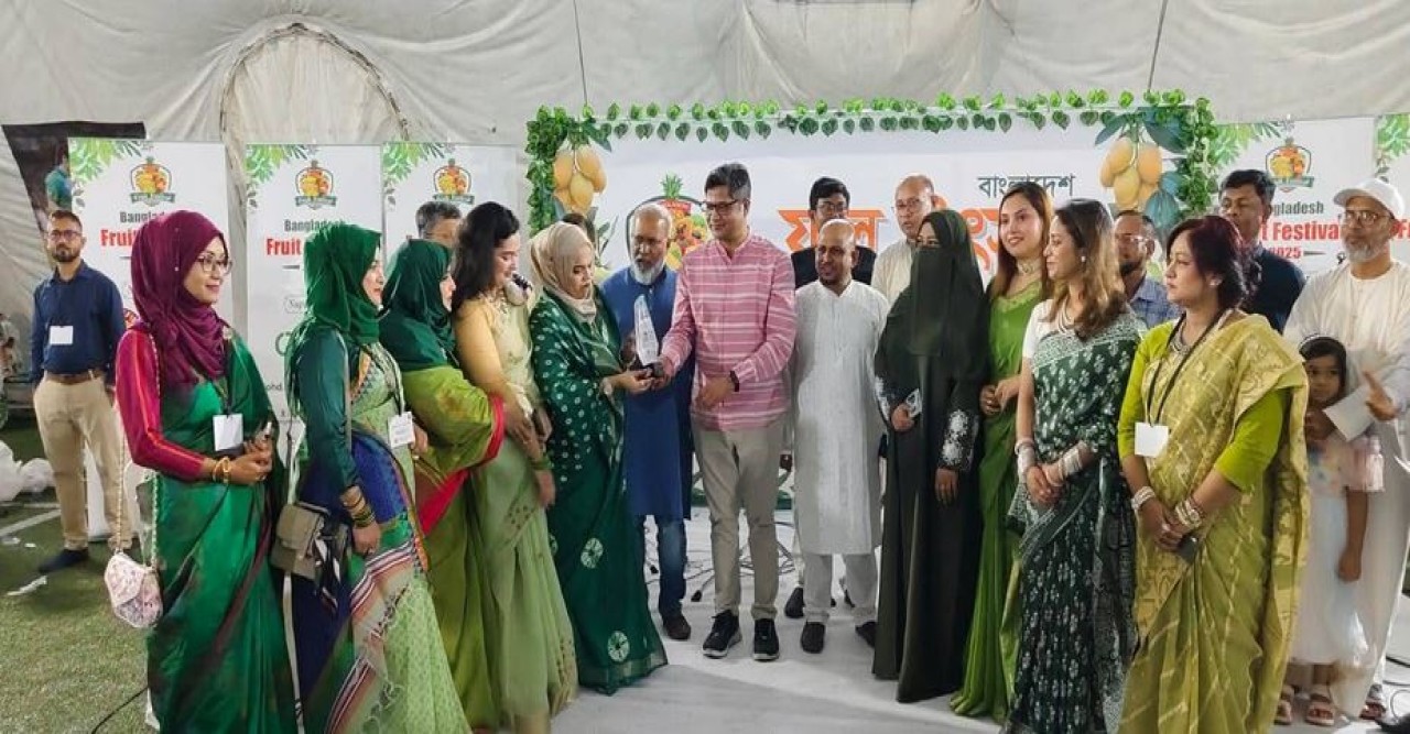 দুবাইয়ে সর্ববৃহৎ দেশীয় ফল উৎসব অনুষ্ঠিত