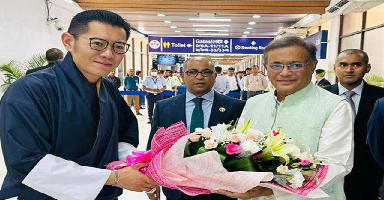 ঢাকায় ভুটানের রাজার যাত্রাবিরতি