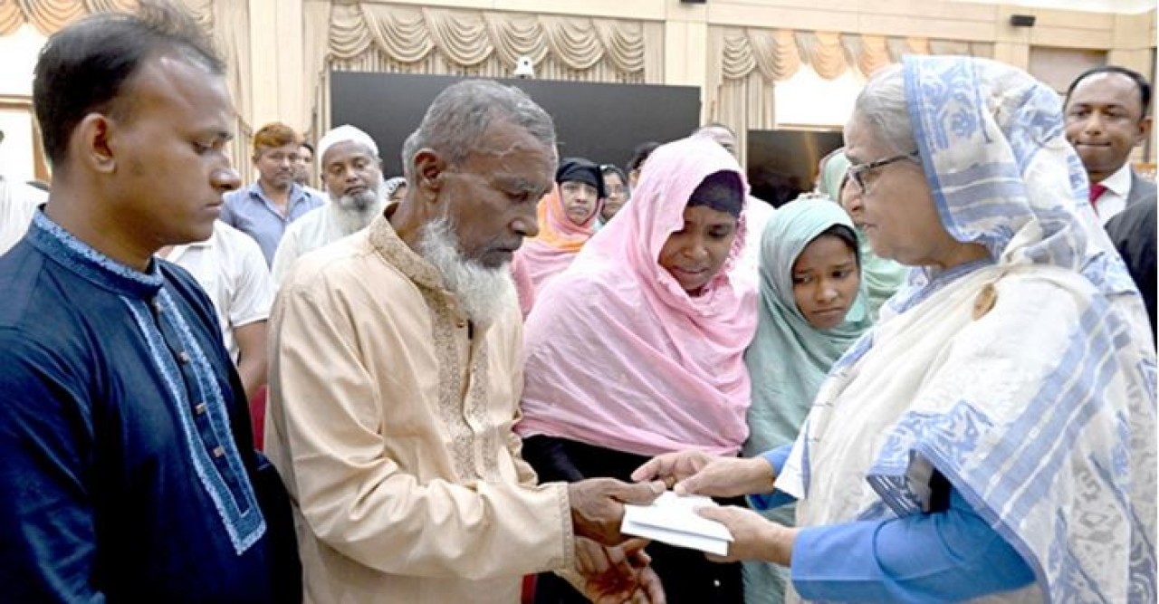আবু সাঈদসহ ৩৪ নিহতের পরিবার পেল প্রধানমন্ত্রীর সহায়তা