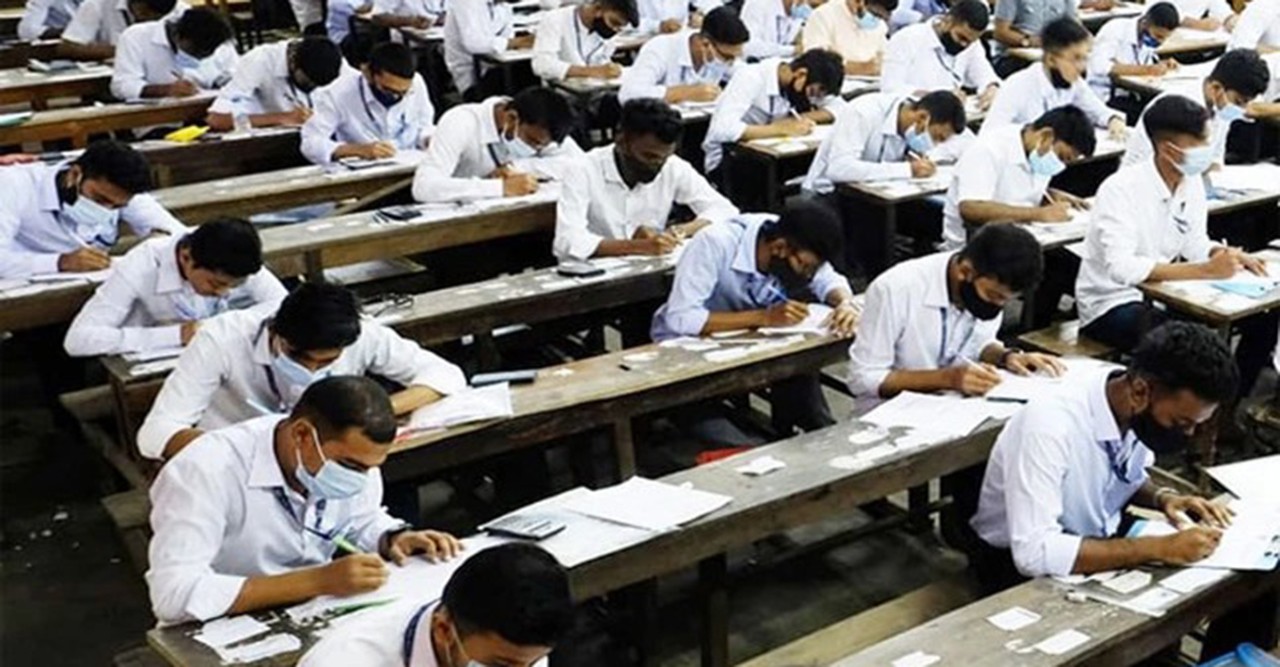 গোপালগঞ্জে আজকের এইচএসসি পরীক্ষা স্থগিত