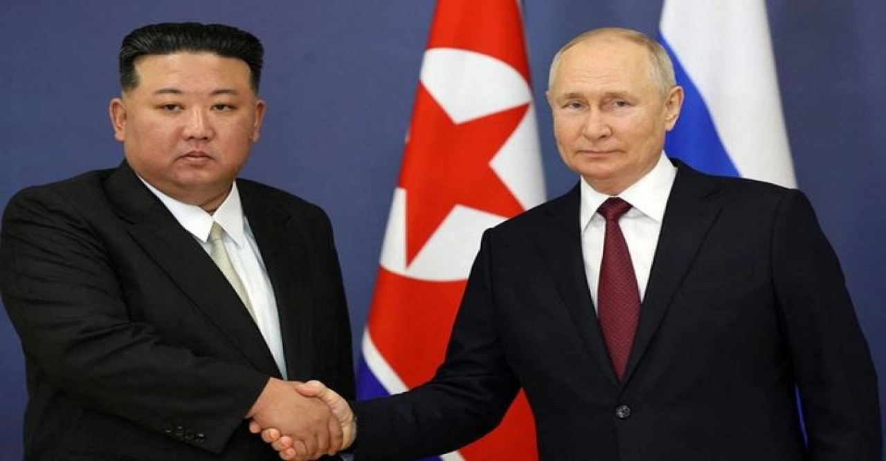 রাশিয়ায় ৭ হাজার কনটেইনার অস্ত্র পাঠিয়েছে উ. কোরিয়া : সিউল