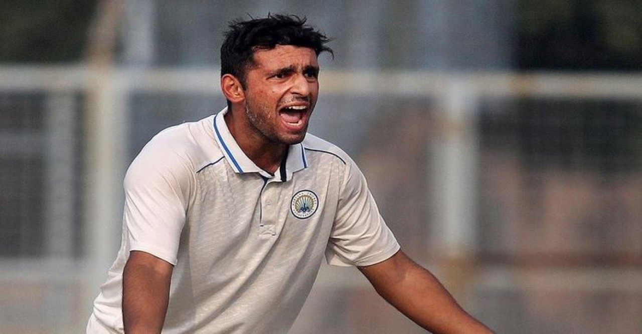 ইনিংসে ১০ উইকেট নিয়ে বিরল কীর্তি ভারতীয় পেসারের