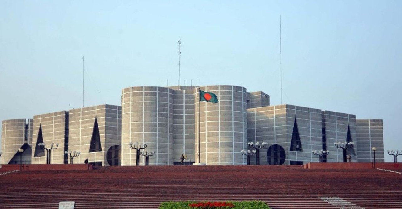 মঙ্গলবার সংসদের দক্ষিণ প্লাজায় মন্ত্রিসভার শপথ