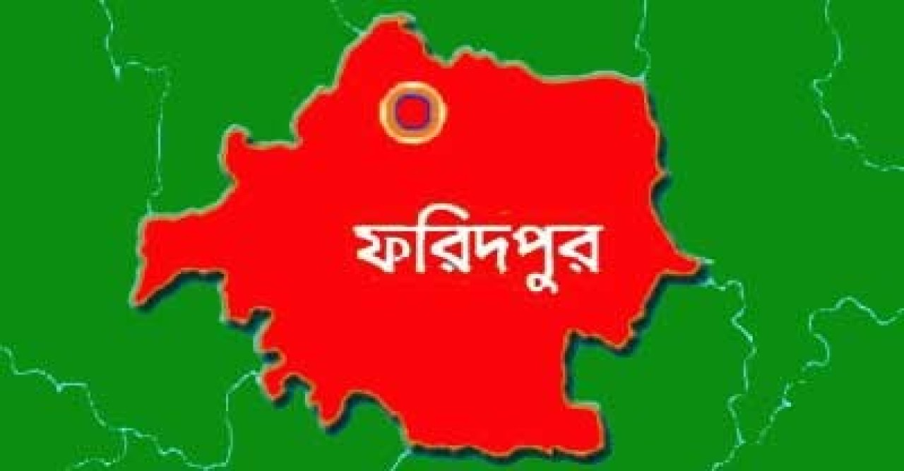 ইভটিজিংয়ের প্রতিবাদ করায় স্কুলছাত্রীর বাবা-চাচাকে কুপিয়ে জখম