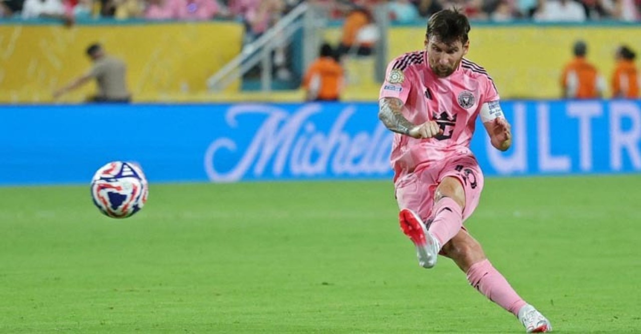 নার্ভাস ও উদ্বেগের কারণেই ড্র করেছে মেসিরা, বললেন মিয়ামি কোচ