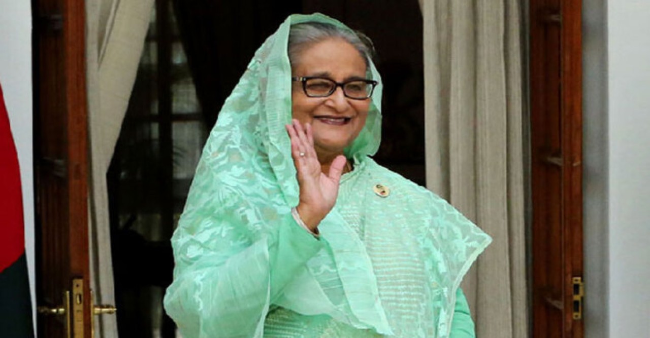 চীনের পথে প্রধানমন্ত্রী