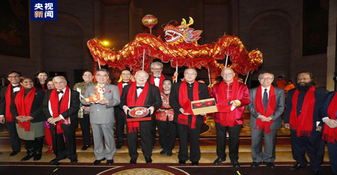 নিউইয়র্কে "চীনা বসন্ত উৎসব উদযাপন করা এবং সিএমজির বসন্ত উৎসব গালা দেখা"