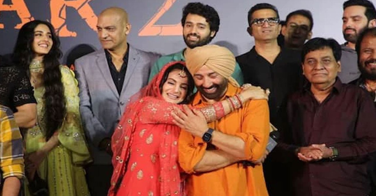 গদর-২ : প্রথম দিনে ৩০ হাজার টিকিট বিক্রি