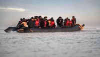 ইংলিশ চ্যানেল পার হতে গিয়ে শিশুসহ ৫ অভিবাসীর মৃত্যু