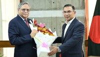 রাষ্ট্রপতির সঙ্গে প্রধানমন্ত্রী তারেক রহমানের শুভেচ্ছা বিনিময়