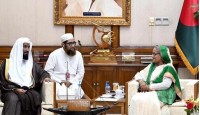 প্রধানমন্ত্রী শেখ হাসিনার সঙ্গে মসজিদে নববীর ইমামের  সৌজন্য সাক্ষাৎ