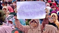 কোটা আন্দোলন ছড়িয়েছে সারা দেশে, সঙ্গে ভোগান্তিও