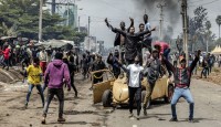 কেনিয়ায় সরকারবিরোধী বিক্ষোভে পুলিশের গুলি, নিহত ১